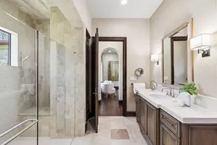 690 S Peytonville Ave, Southlake, TX 76092 - Photo 22