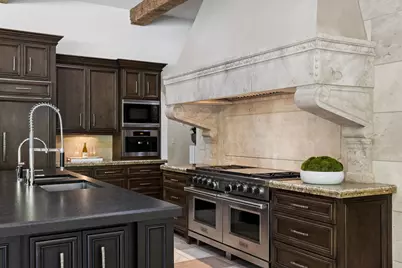 690 S Peytonville Avenue, Southlake, TX 76092 - Photo 10