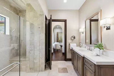 690 S Peytonville Avenue, Southlake, TX 76092 - Photo 20