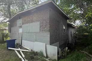 2910 Birmingham Ave, Dallas, TX 75215 - Photo 4