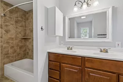 5437 Greenwood Way, North Richland Hills, TX 76180 - Photo 24