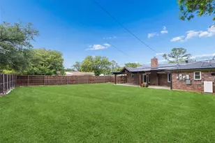 5437 Greenwood Way, North Richland Hills, TX 76180 - Photo 30