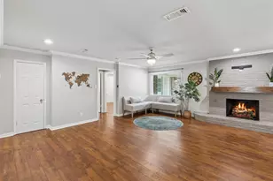 5437 Greenwood Way, North Richland Hills, TX 76180 - Photo 18