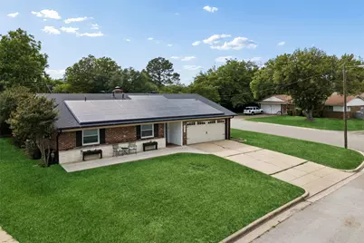 5437 Greenwood Way, North Richland Hills, TX 76180 - Photo 10