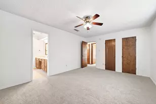 717 Steeplechase Dr, Bedford, TX 76021 - Photo 12