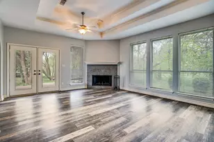 305 Cedar Hill Cir, Lowry Crossing, TX 75407 - Photo 8