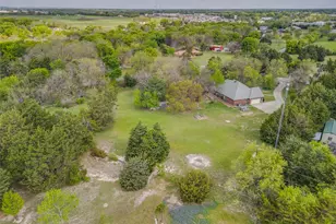 305 Cedar Hill Cir, Lowry Crossing, TX 75407 - Photo 2