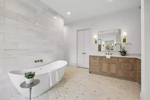 10128 Coppedge Ln, Dallas, TX 75229 - Photo 22