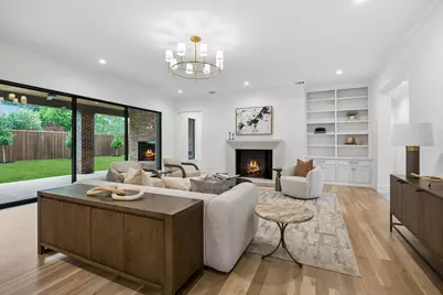 10128 Coppedge Lane, Dallas, TX 75229 - Photo 16