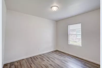 14 Elderbrook Lane, Edgecliff Village, TX 76134 - Photo 8