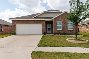 14 Elderbrook Ln, Edgecliff Village, TX 76134 - Photo 1