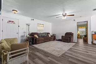 1101 Doe Run Dr, Tool, TX 75143 - Photo 8