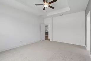 8713 Leafy Ln, Justin, TX 76247 - Photo 10