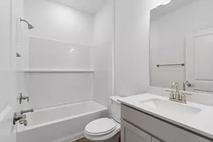 8713 Leafy Ln, Justin, TX 76247 - Photo 18