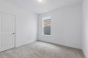8713 Leafy Ln, Justin, TX 76247 - Photo 16