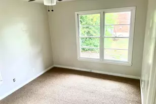 102 E Walker Ave, Temple, TX 76501 - Photo 22