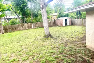 102 E Walker Ave, Temple, TX 76501 - Photo 16