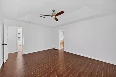 409 Willow Ridge Court, Fort Worth, TX 76103 - Photo 14