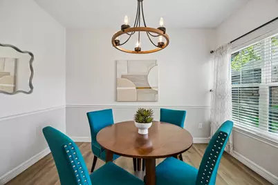 217 Cimarron Trail #5, Irving, TX 75063 - Photo 10