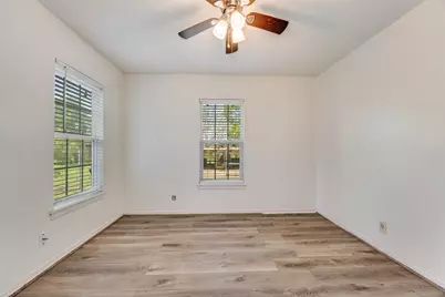 17 Macarthur Drive, Denison, TX 75020 - Photo 18