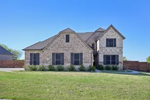 1114 Cedar St, Howe, TX 75459 - Photo 1