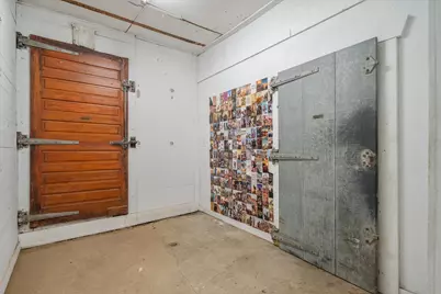 320 W Garland Street, Grand Saline, TX 75140 - Photo 24