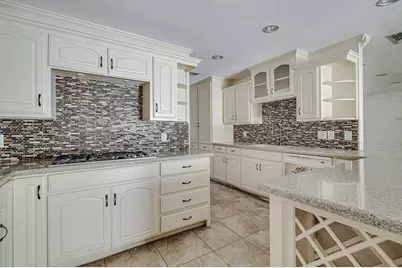 849 Wheelwood, Hurst, TX 76053 - Photo 10