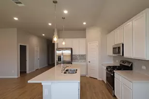1013 Fairfax Ct, Crowley, TX 76036 - Photo 10