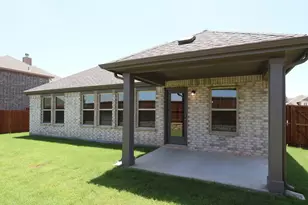 1013 Fairfax Ct, Crowley, TX 76036 - Photo 12
