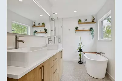 2236 Hartline Drive, Dallas, TX 75228 - Photo 16