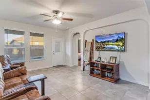 9128 Stormcrow Dr, Fort Worth, TX 76179 - Photo 6