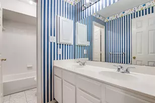 4562 Normandy Way, Grand Prairie, TX 75052 - Photo 20