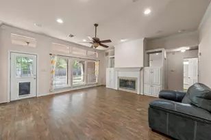 108 Hidden Oaks Dr, Waco, TX 76705 - Photo 4