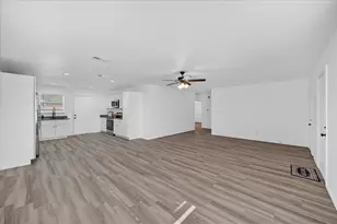 412 Susan Dr, Kennedale, TX 76060 - Photo 4