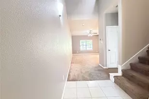 304 Basil St, Garland, TX 75040 - Photo 2