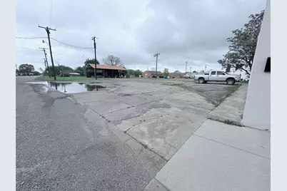 219 N Pearl Street, Trenton, TX 75490 - Photo 6