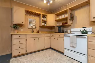 3744 N Weaver St, Gainesville, TX 76240 - Photo 32