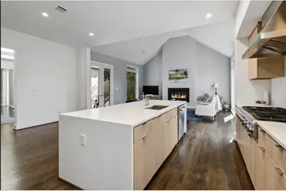 3942 Rochelle Drive, Dallas, TX 75220 - Photo 10