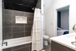 3942 Rochelle Dr, Dallas, TX 75220 - Photo 30