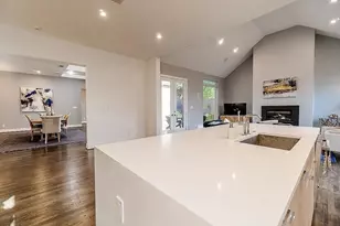 3942 Rochelle Dr, Dallas, TX 75220 - Photo 8