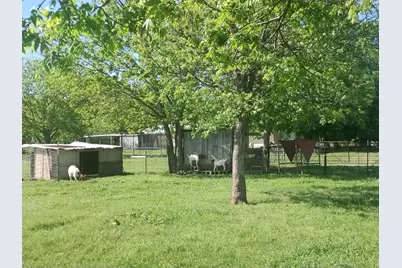 4440 Dripping Springs Road, Sherman, TX 75090 - Photo 38