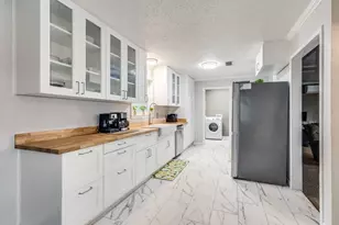 109 N Ash Ave, Azle, TX 76020 - Photo 14