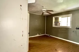 208 Anglin St, Sulphur Springs, TX 75482 - Photo 18