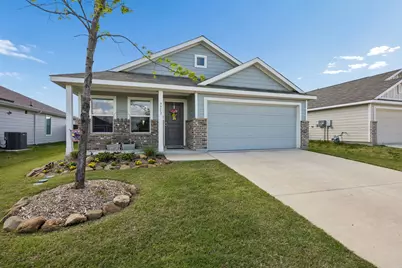 7713 Thornton Drive, McKinney, TX 75071 - Photo 2