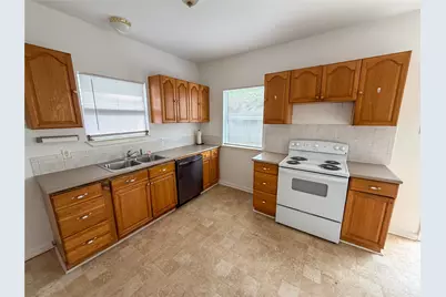 114 E Hull Street, Denison, TX 75021 - Photo 10