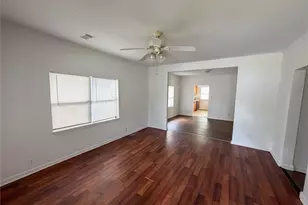 114 E Hull St, Denison, TX 75021 - Photo 8