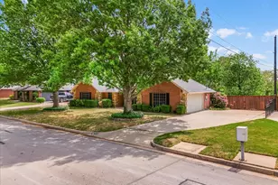 413 Flagstone Dr, Burleson, TX 76028 - Photo 1