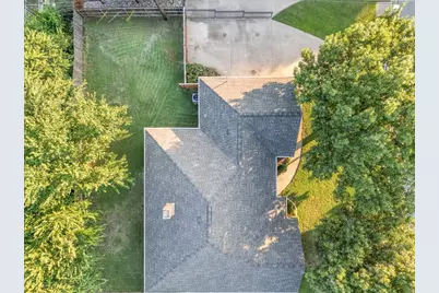 413 Flagstone Drive, Burleson, TX 76028 - Photo 30