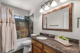 413 Flagstone Dr, Burleson, TX 76028 - Photo 20