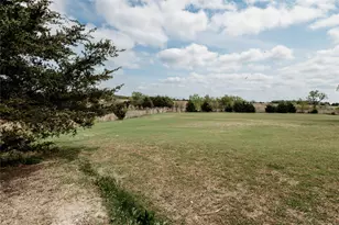 2382 N Fm 1743, Windom, TX 75492 - Photo 2